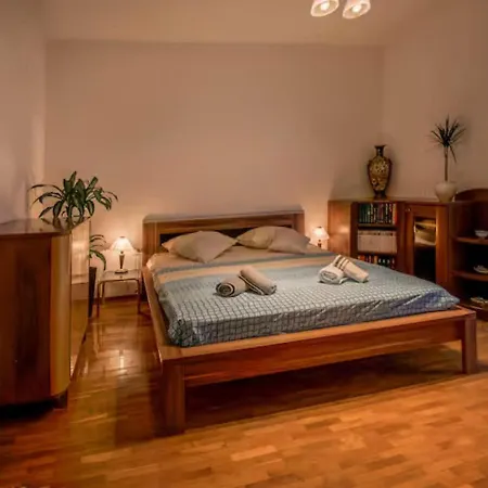Elza Apartamento