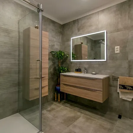 Elza Apartment