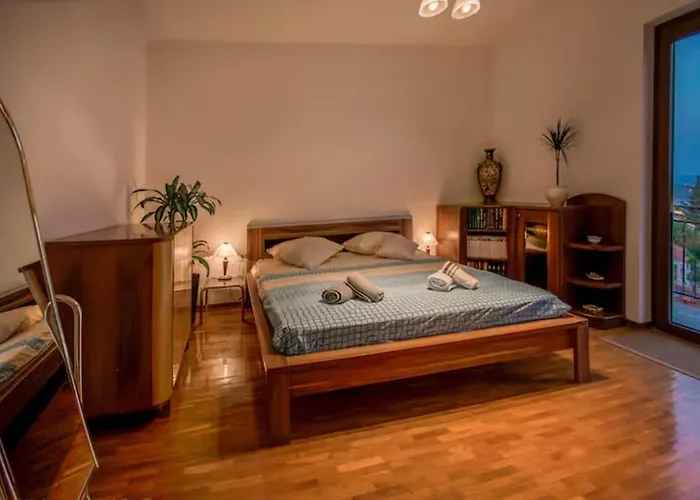 Elza Апартаменты